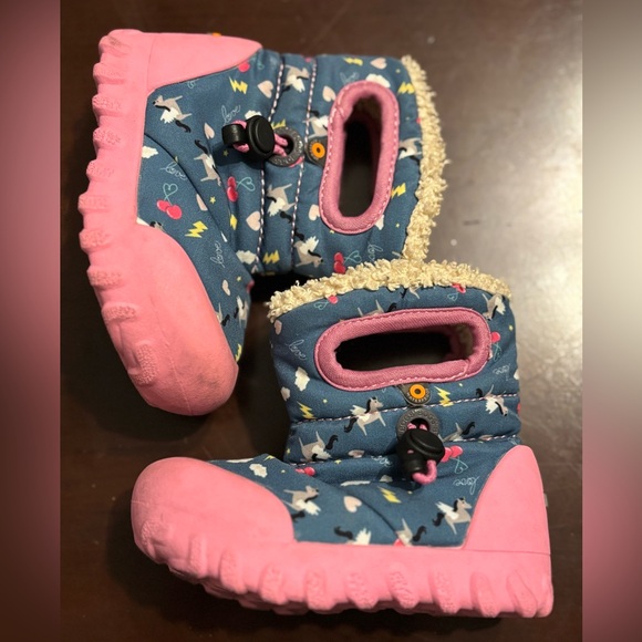 Bogs Other - Baby Bogs Winter Boots for infant or toddler size 5 GUC